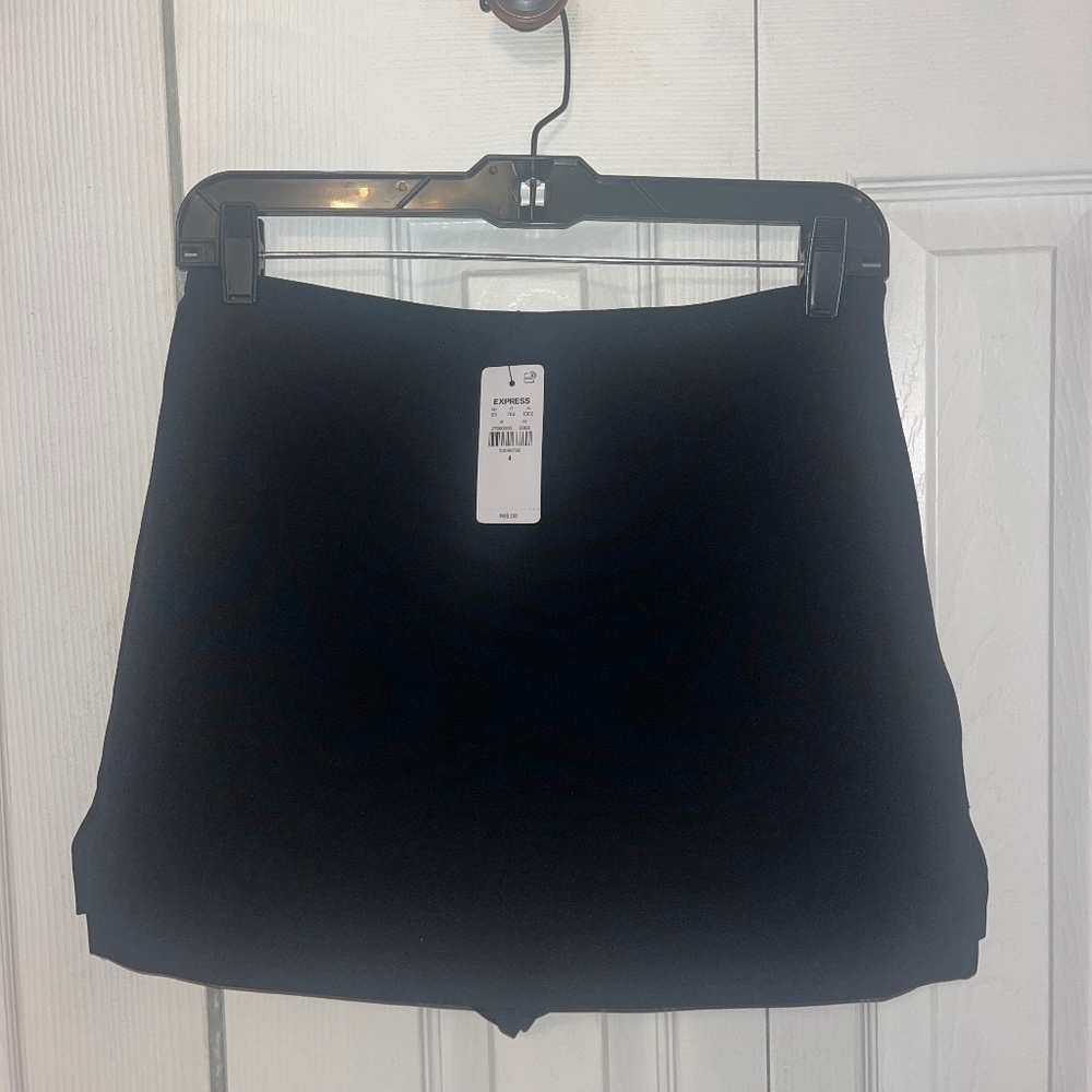 Express Editor Skort size 4